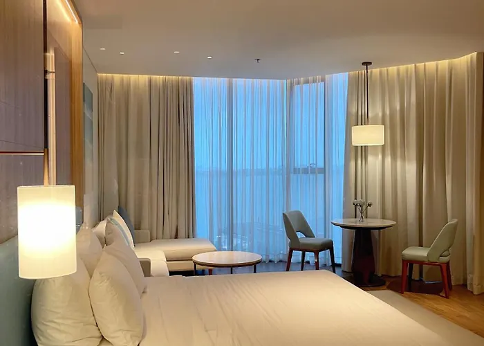 A La Carte Bay Sea View Hạ Long
